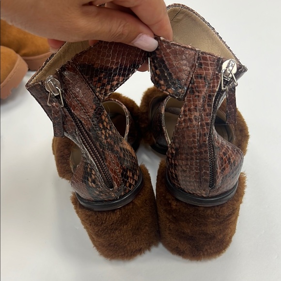 BCBGMaxAzria Brown Dress Sandals with Fur Detail - Picture 3 of 4